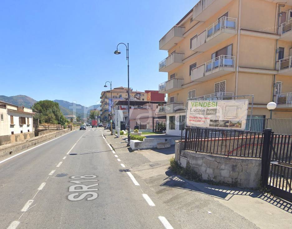 negozio in vendita a Nocera Inferiore