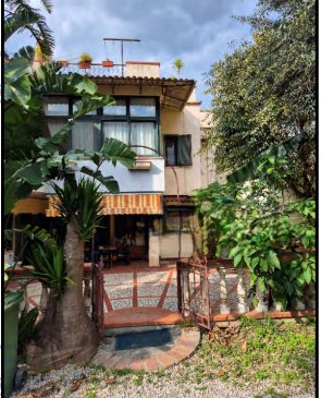 casa indipendente in vendita a Nocera Inferiore
