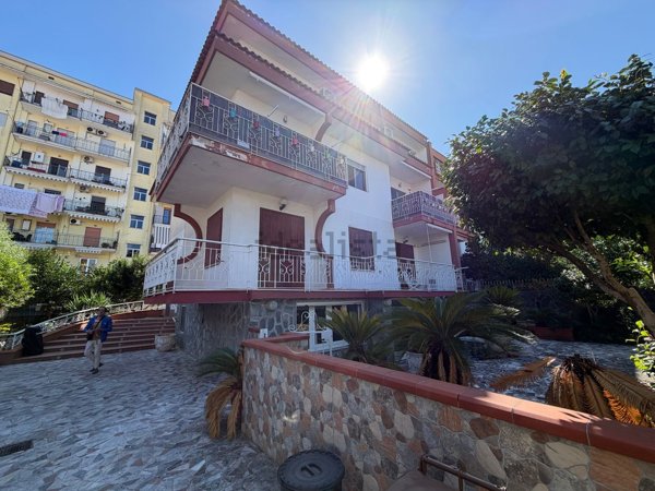 casa indipendente in vendita a Nocera Inferiore