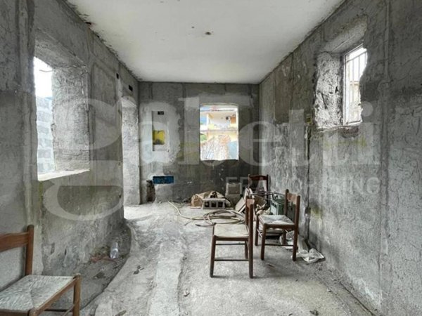 casa indipendente in vendita a Nocera Inferiore