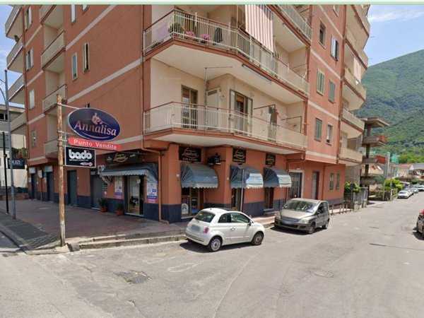 negozio in vendita a Nocera Superiore