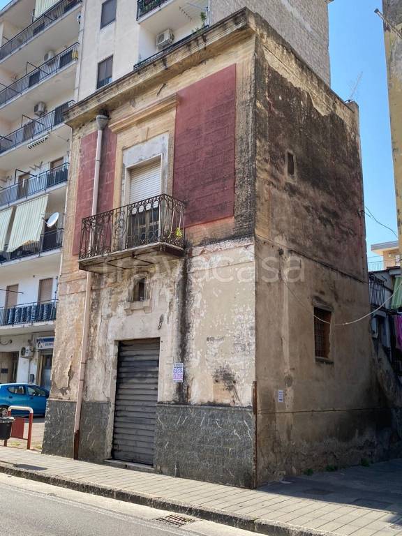 casa indipendente in vendita a Nocera Superiore