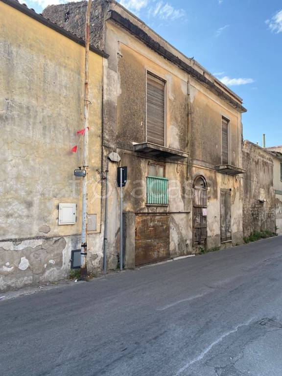 casa indipendente in vendita a Nocera Superiore in zona San Pietro