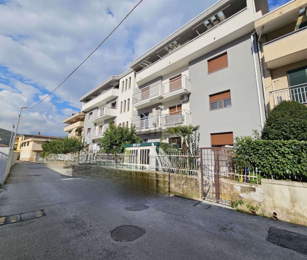 appartamento in vendita a Nocera Superiore in zona Pareti