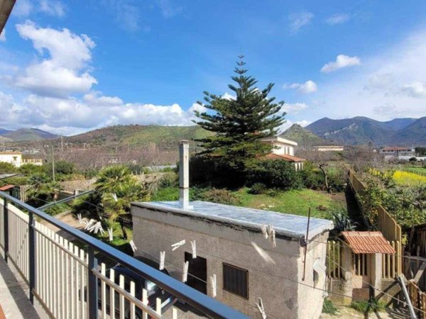 casa indipendente in vendita a Nocera Superiore