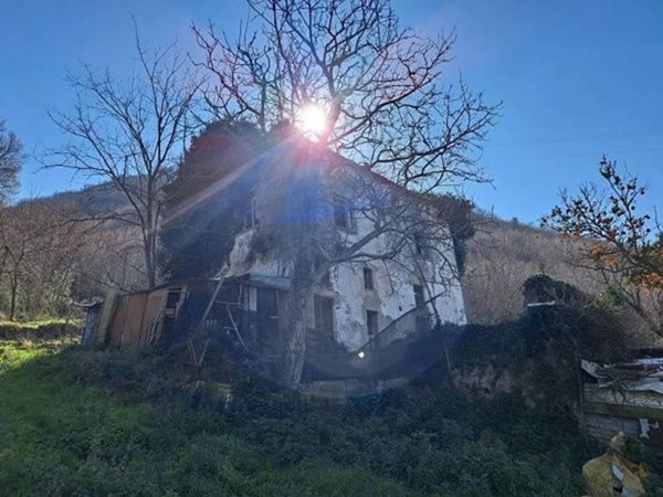 casa indipendente in vendita a Nocera Superiore in zona Materdomini