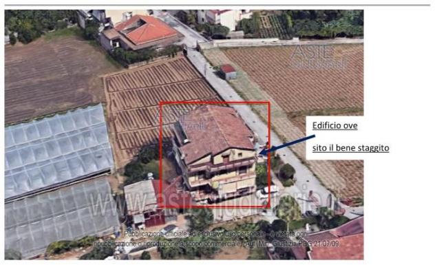 locale commerciale in vendita a Nocera Superiore