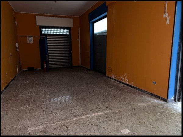negozio in vendita a Nocera Superiore in zona Pecorari