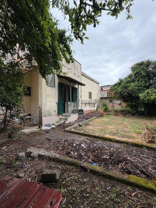 casa semindipendente in vendita a Nocera Superiore