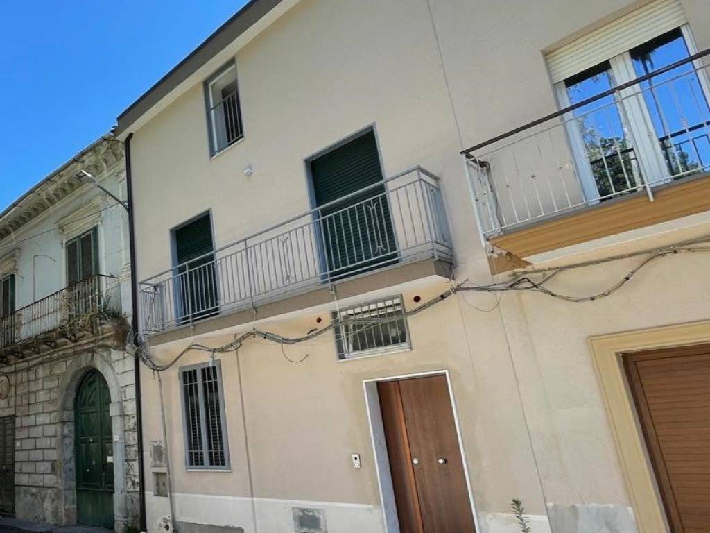 casa indipendente in vendita a Nocera Superiore