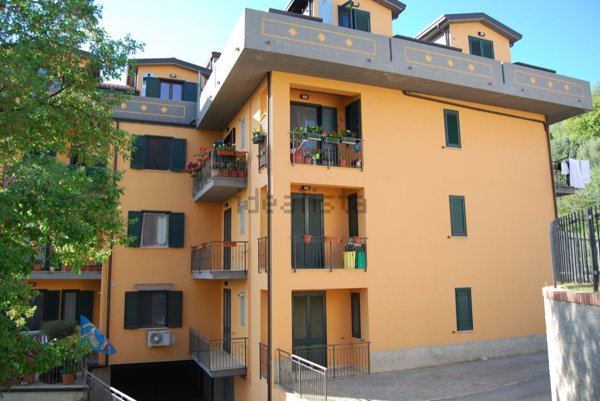 appartamento in vendita a Novi Velia