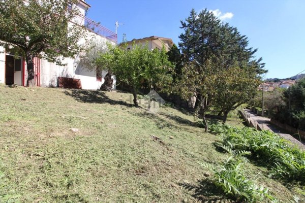 appartamento in vendita ad Ogliastro Cilento