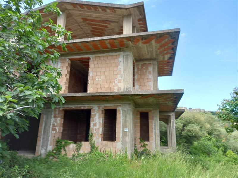 casa indipendente in vendita ad Ogliastro Cilento in zona Eredita