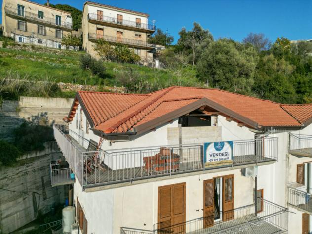 mansarda in vendita ad Ogliastro Cilento