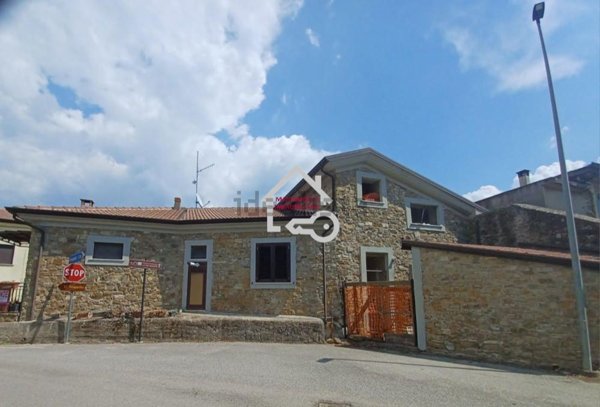 appartamento in vendita ad Ogliastro Cilento in zona Finocchito