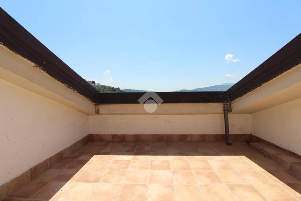 casa indipendente in vendita ad Ogliastro Cilento