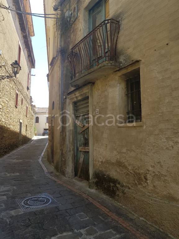 casa indipendente in vendita ad Ogliastro Cilento