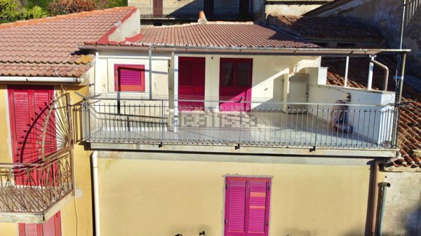 appartamento in vendita ad Ogliastro Cilento in zona Eredita