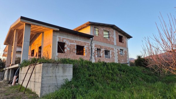appartamento in vendita ad Olevano sul Tusciano