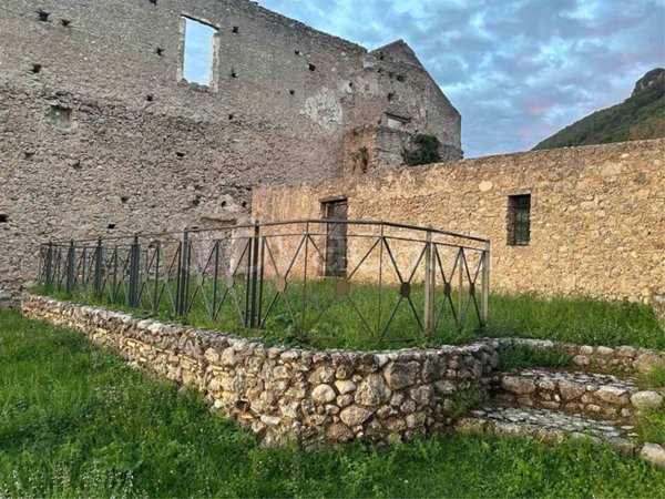 appartamento in vendita ad Olevano sul Tusciano
