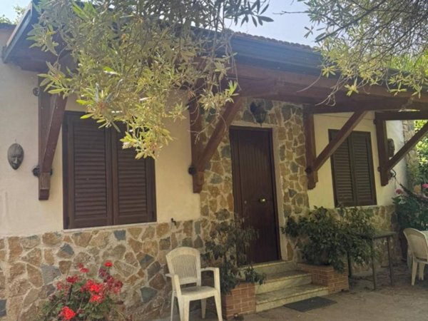 casale in vendita ad Olevano sul Tusciano