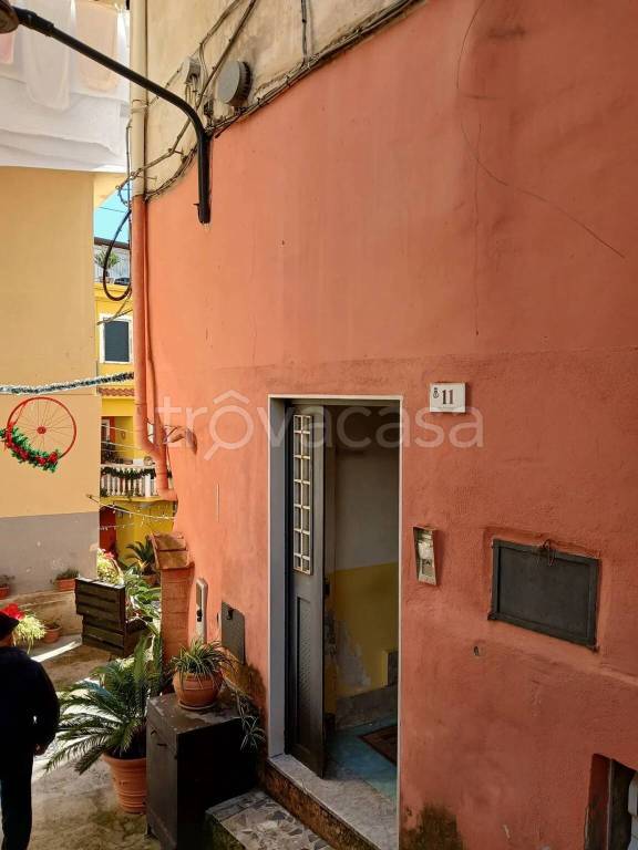 appartamento in vendita ad Olevano sul Tusciano in zona Monticelli
