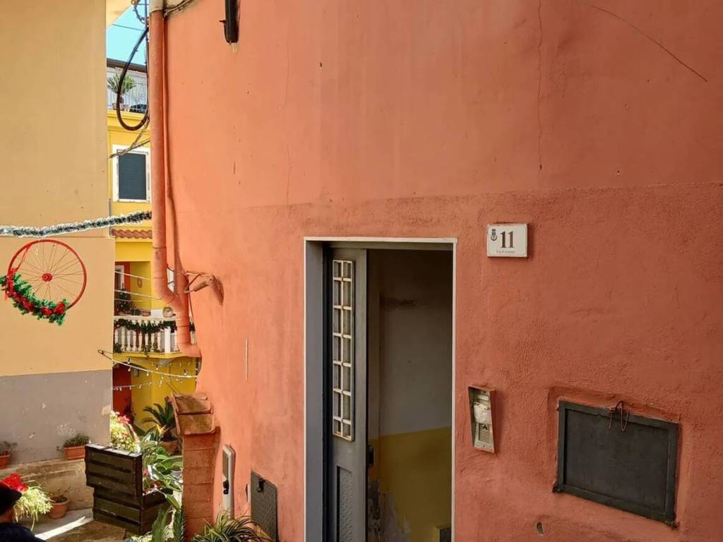 appartamento in vendita ad Olevano sul Tusciano in zona Monticelli