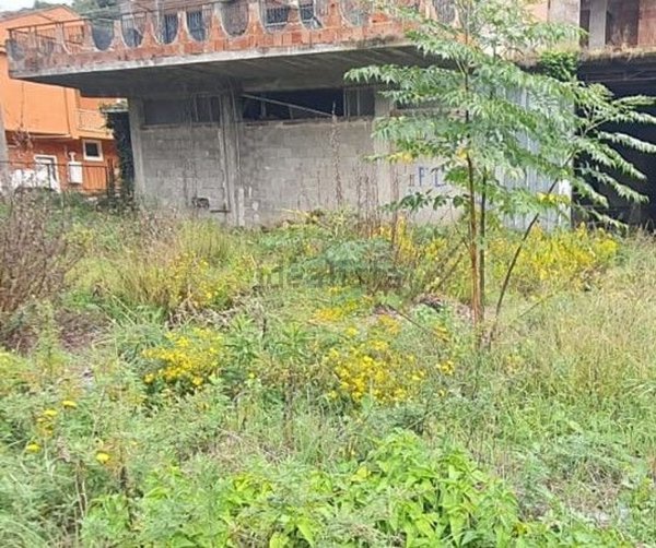 rudere in vendita ad Olevano sul Tusciano in zona Monticelli