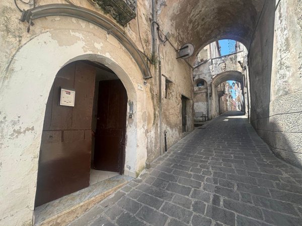 appartamento in vendita ad Olevano sul Tusciano in zona Ariano