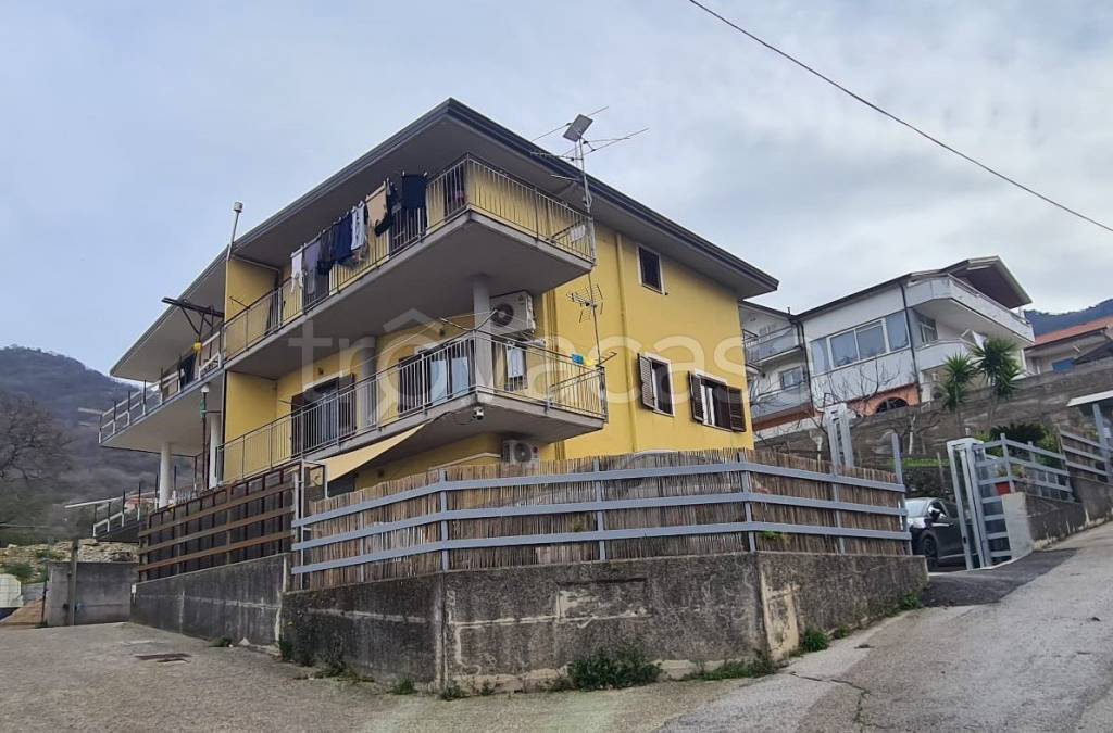 appartamento in vendita ad Olevano sul Tusciano