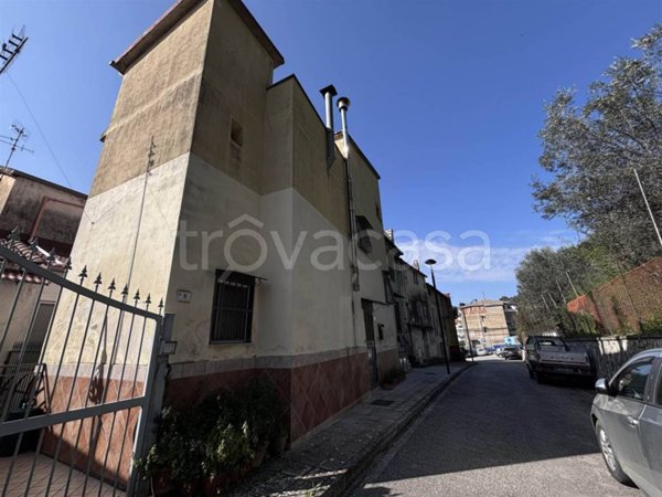 appartamento in vendita ad Olevano sul Tusciano in zona Ariano