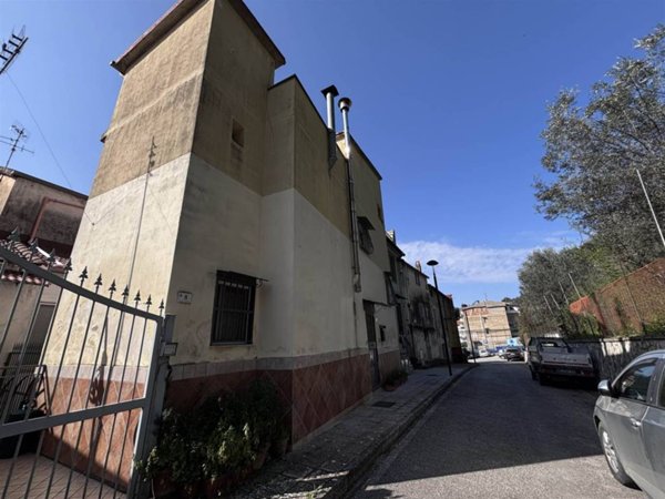 appartamento in vendita ad Olevano sul Tusciano in zona Ariano