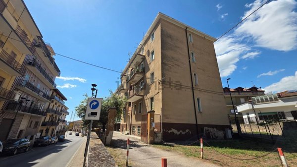 appartamento in vendita ad Olevano sul Tusciano in zona Monticelli