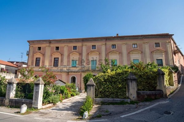 appartamento in vendita ad Olevano sul Tusciano