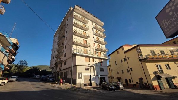 appartamento in vendita ad Olevano sul Tusciano in zona Monticelli