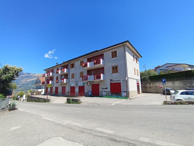 appartamento in vendita ad Oliveto Citra