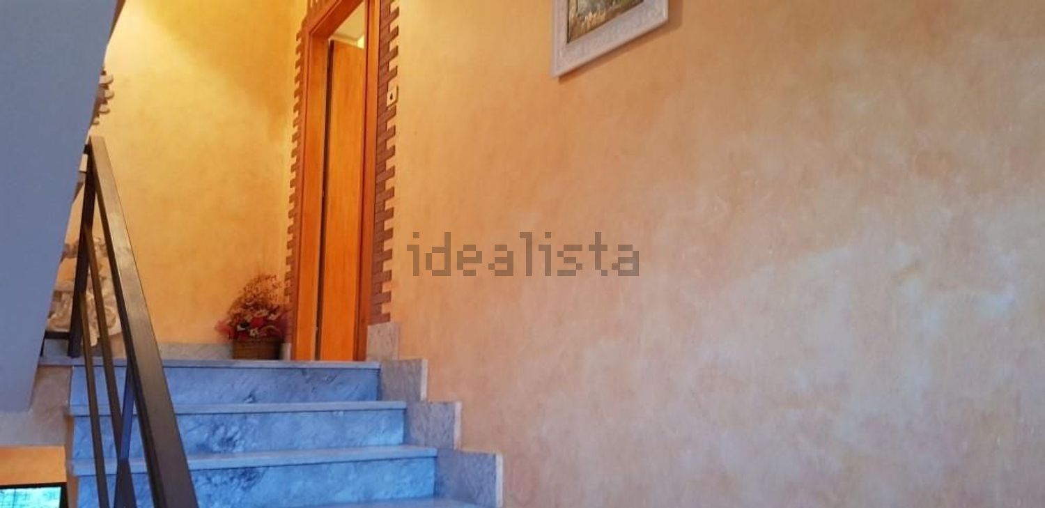 appartamento in vendita ad Oliveto Citra