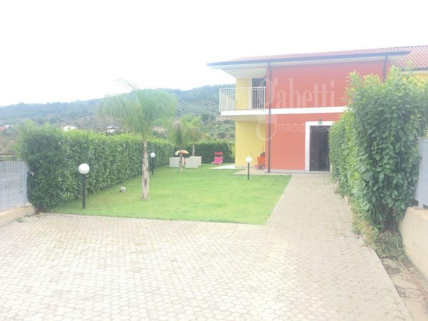 casa indipendente in vendita ad Omignano