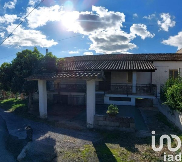 casa indipendente in vendita ad Omignano