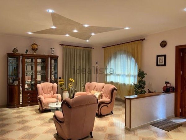 casa indipendente in vendita ad Omignano in zona Cerreta