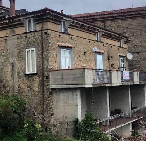 casa indipendente in vendita ad Omignano