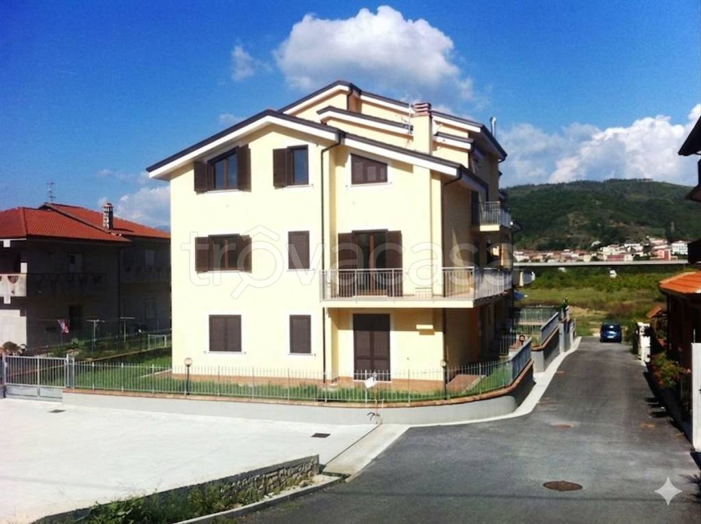 appartamento in vendita ad Omignano in zona Cerreta