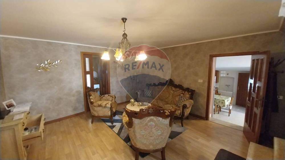 casa indipendente in vendita a Padula