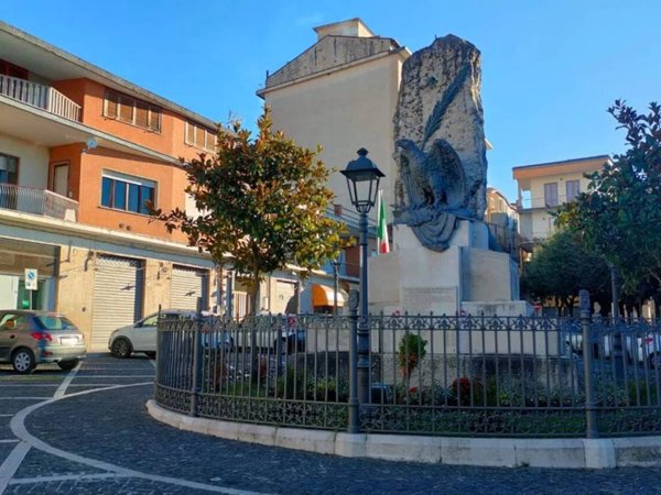 casa indipendente in vendita a Padula