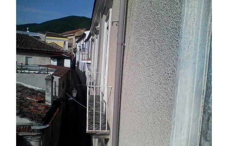 intera palazzina in vendita a Padula