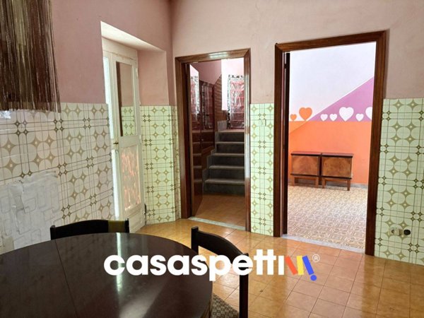 casa indipendente in vendita a Padula