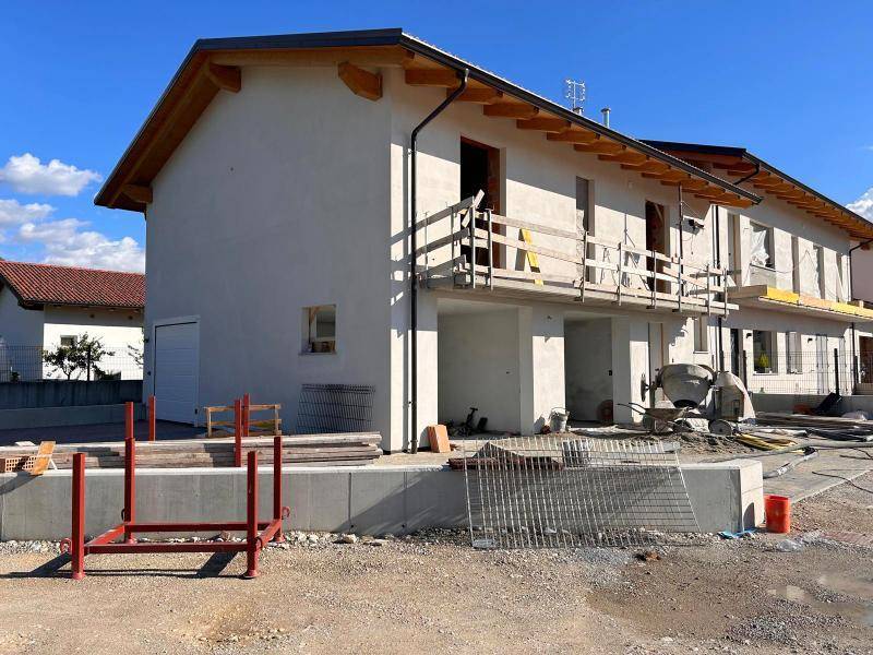 casa indipendente in vendita a Chiusa di Pesio