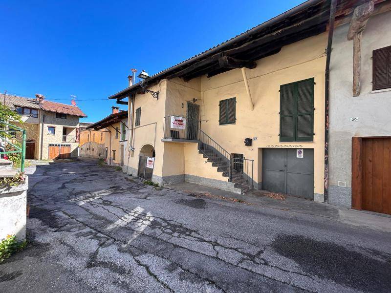 casa indipendente in vendita a Chiusa di Pesio