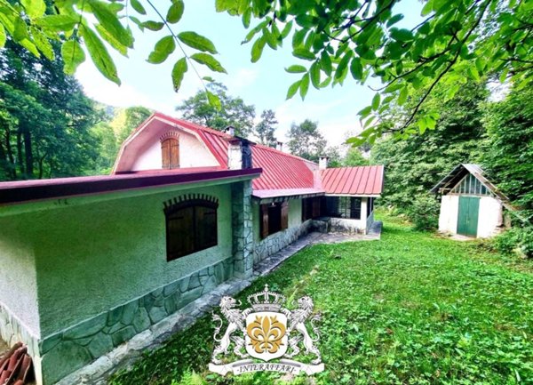 casa indipendente in vendita a Chiusa di Pesio in zona San Bartolomeo