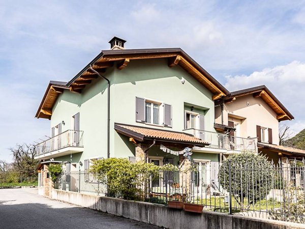 casa indipendente in vendita a Chiusa di Pesio
